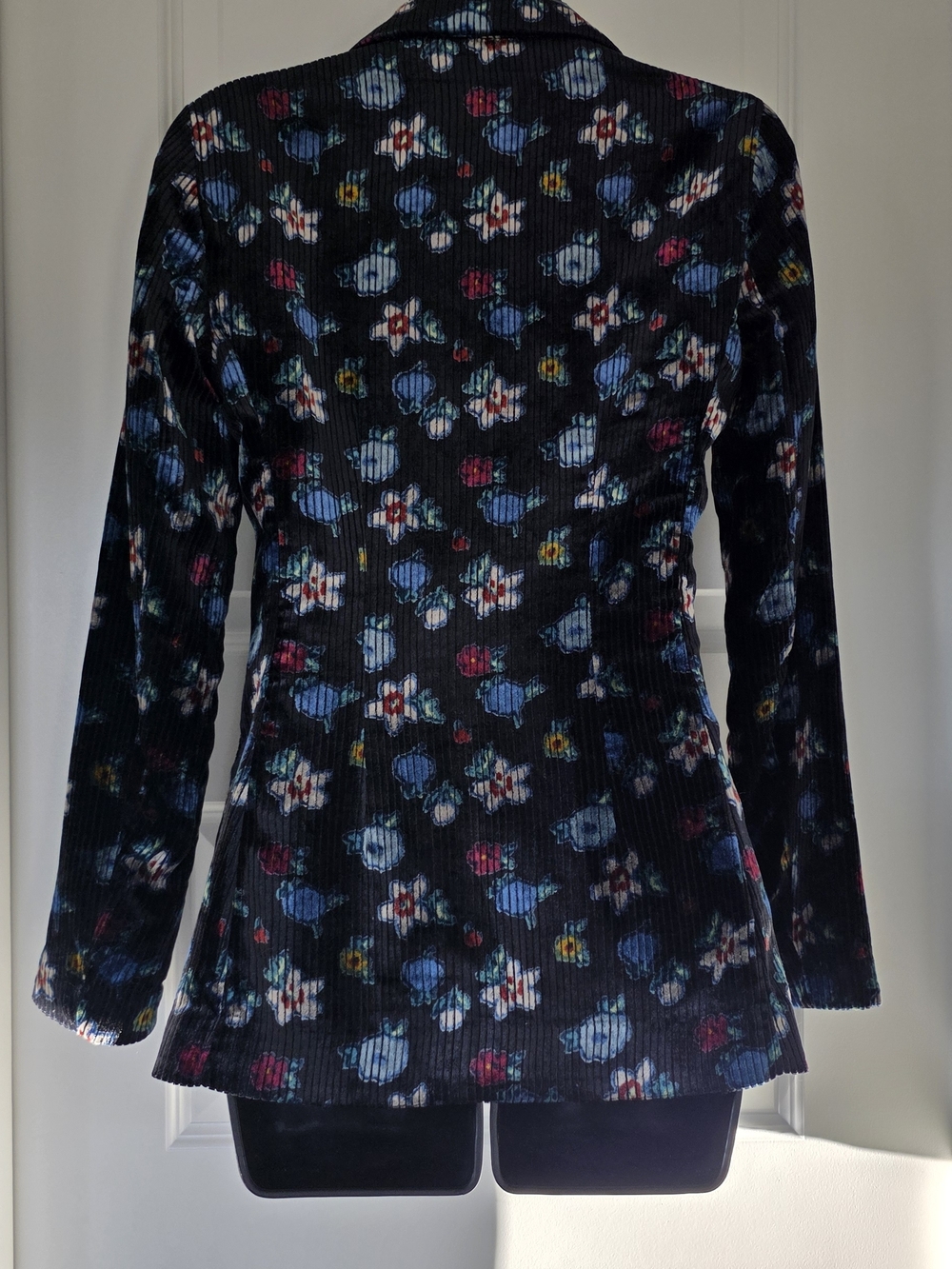 Anthropologie Women's Floral Velvet Blazer - Black Multicolor - Picture 4 of 9